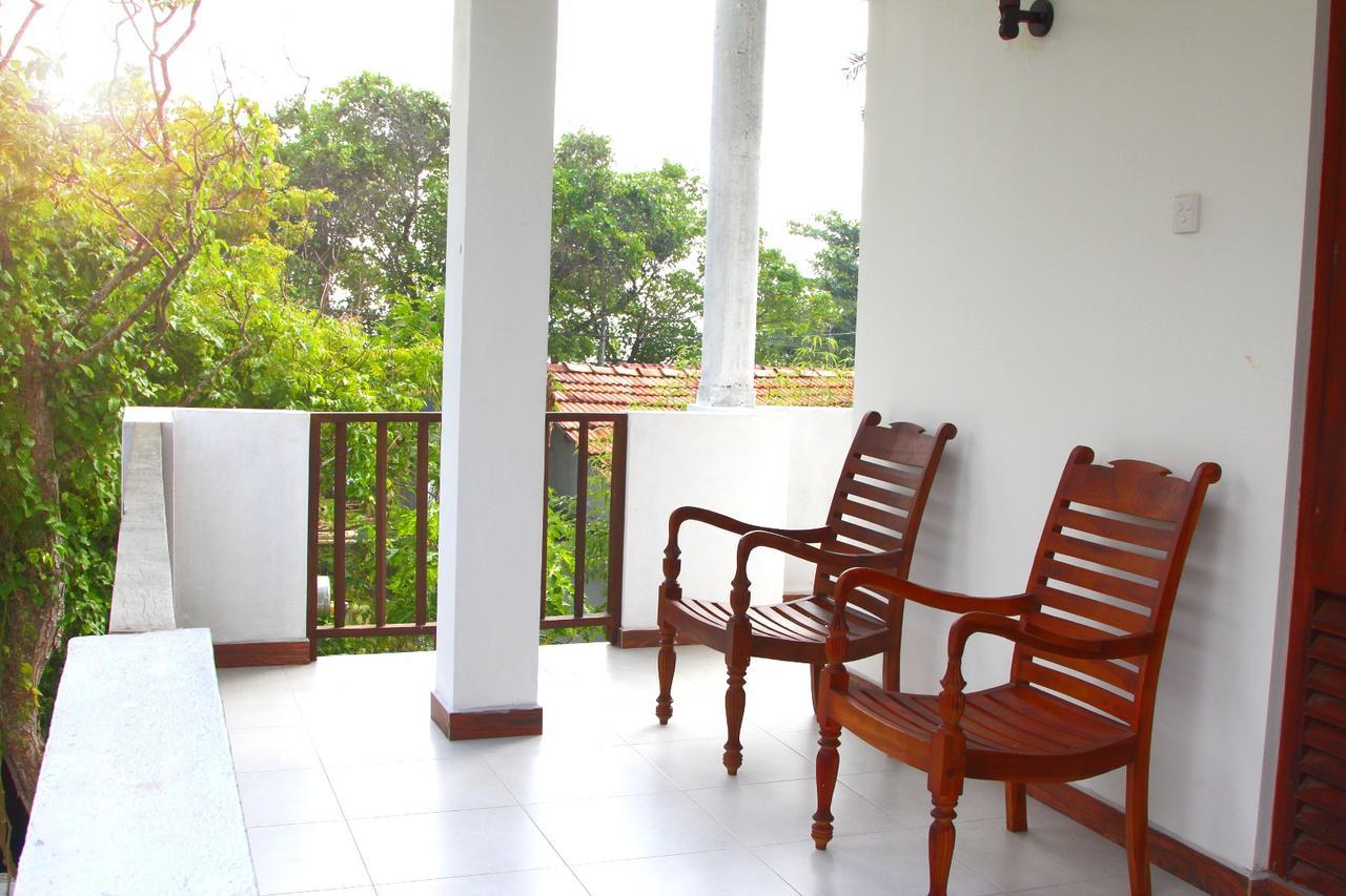 Himawari Beach Villa Matara Extérieur photo