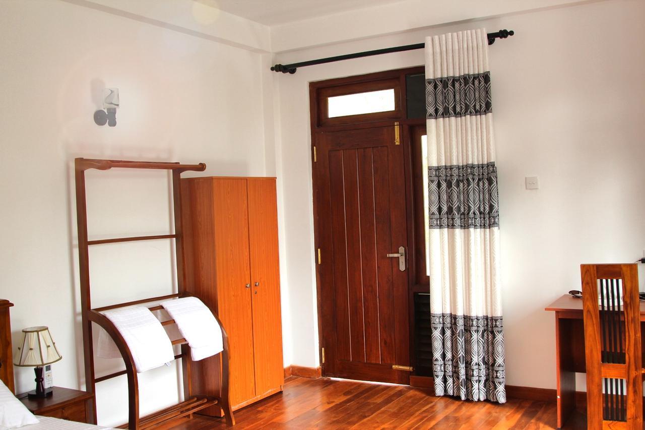 Himawari Beach Villa Matara Extérieur photo
